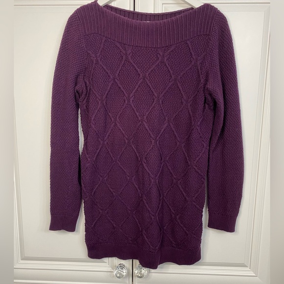 EUC Women’s Size Medium Loft Wide Neck Sweater in Purple - Picture 2 of 7